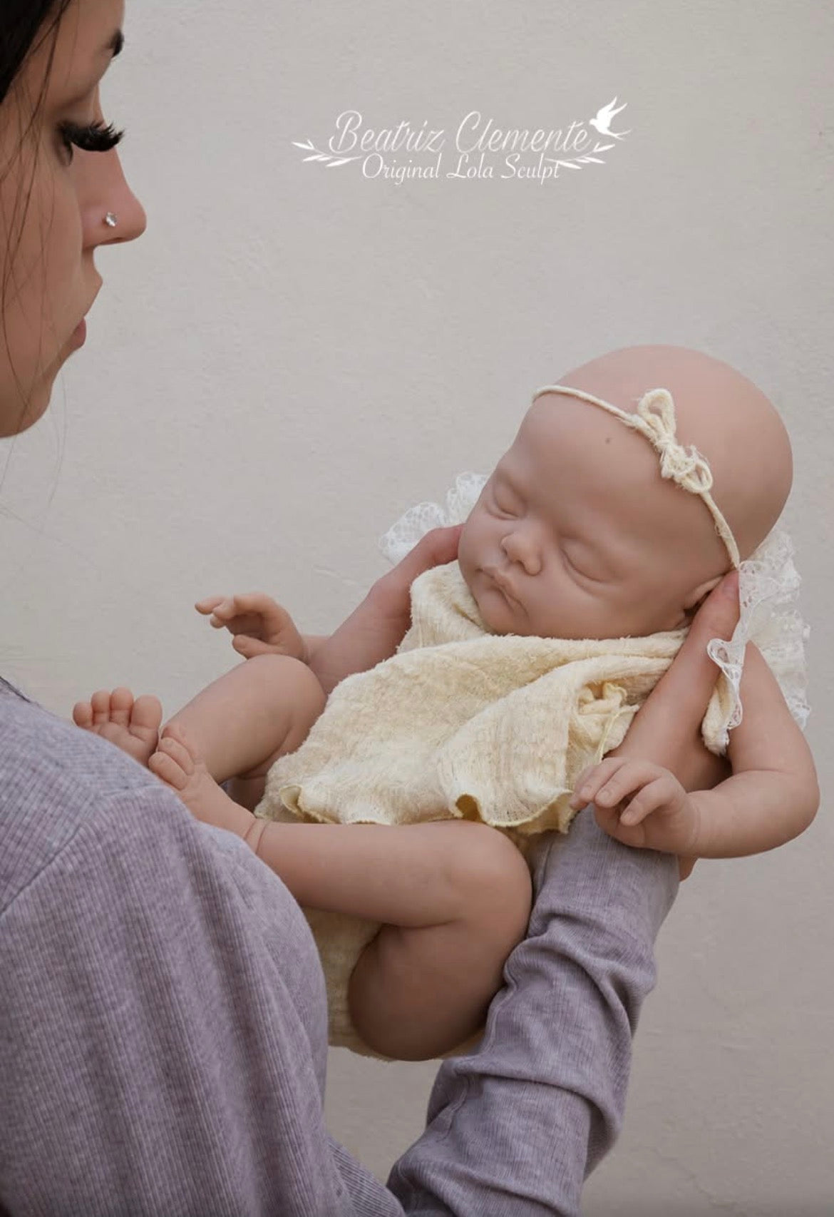 Kit - Lola by Beatriz Clemente 17/18"  Sneek Peak ONLY