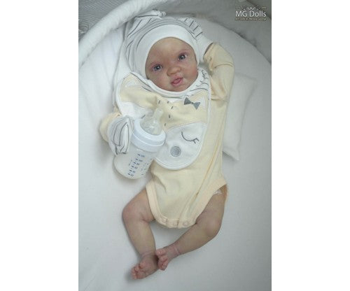 Kit - Realborn Evelyn Awake 19" (Bountiful) 2